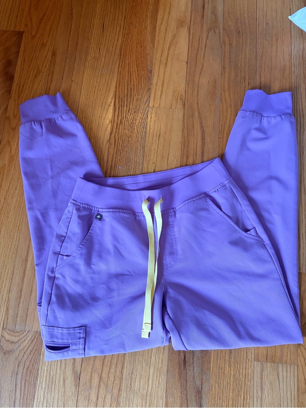 Figs like new scrub Pants with Drawstring